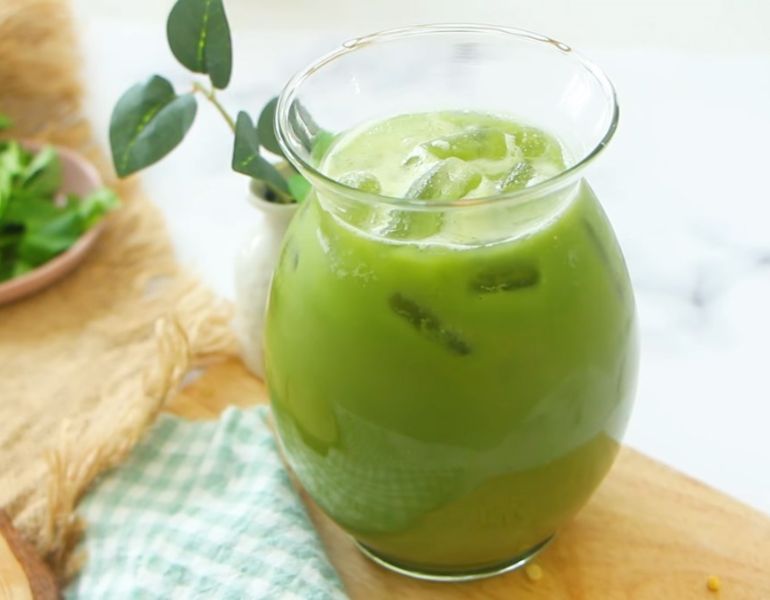 Sinh tố rau má truyền thống Sinh tố rau má truyền thống
