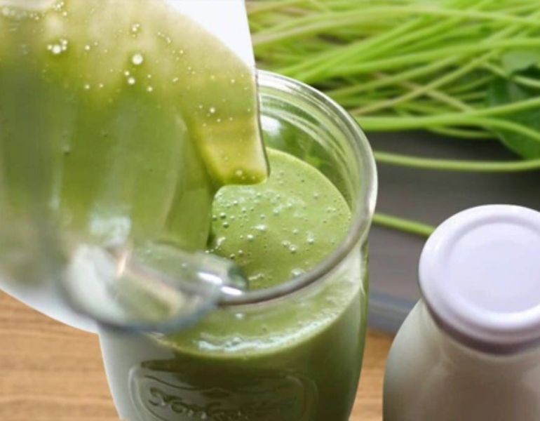 Sinh tố rau má Sinh tố rau má