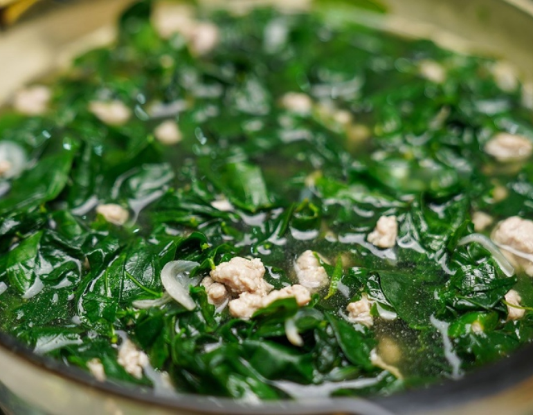 Canh rau má thịt bằm  Canh rau má thịt bằm