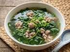 Cách nấu canh rau má thịt bằm đơn giản mà hấp dẫn, ai cũng làm được
